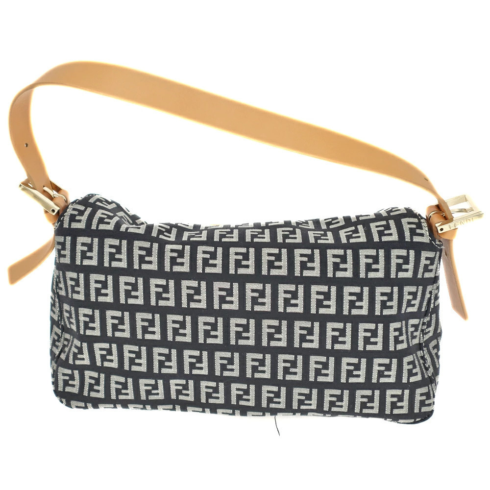 Fendi Mamma Beige Bucket One Zucchino Shoulder White Hobo Bag Black